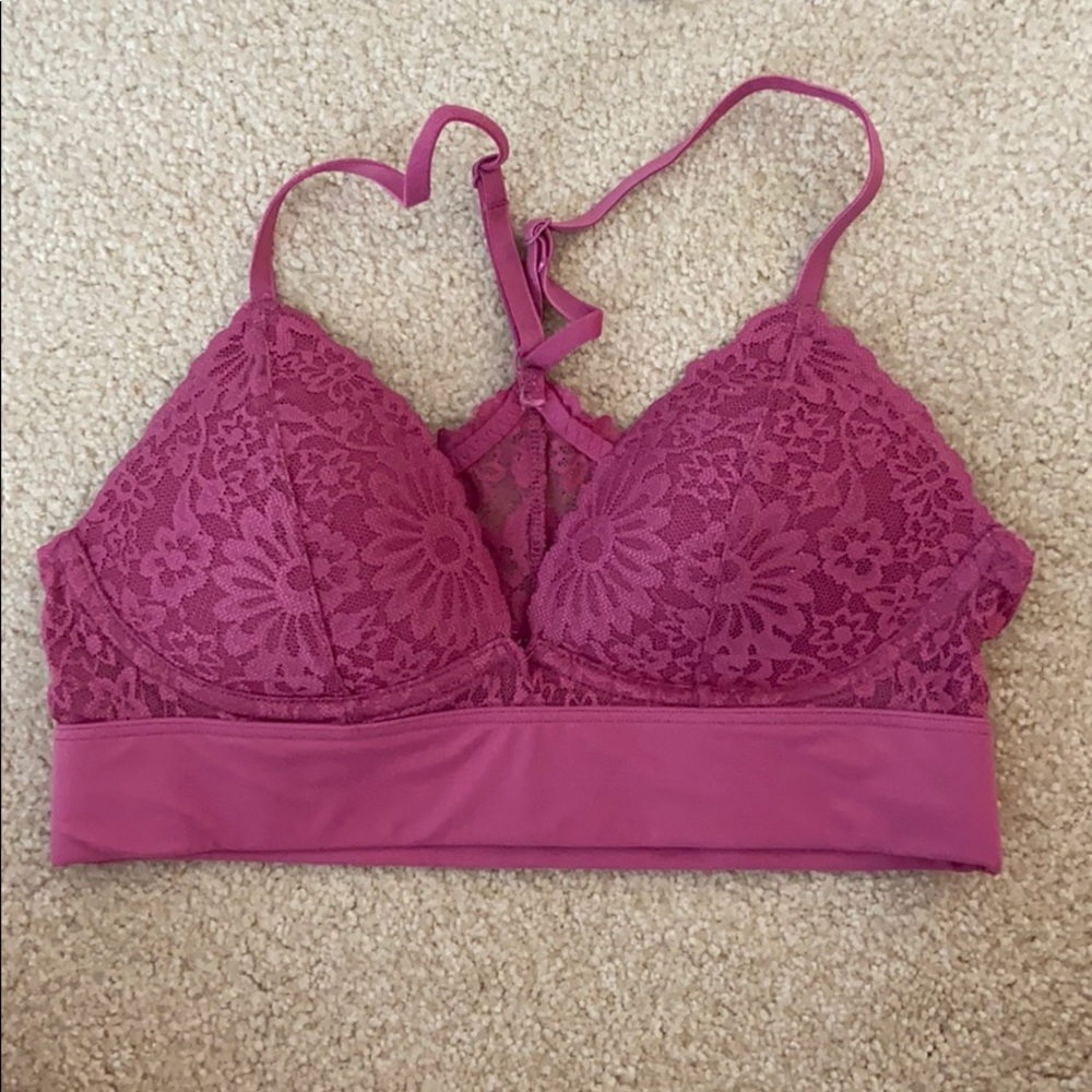 PINK bra, barely worn, very comfortable